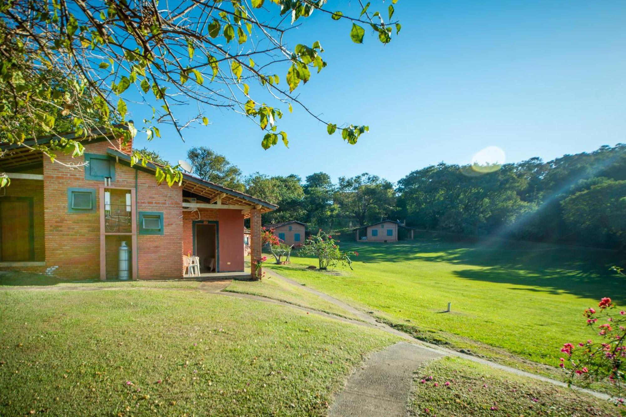 Hotel Fazenda Reviver Araçoiaba da Serra Exterior foto