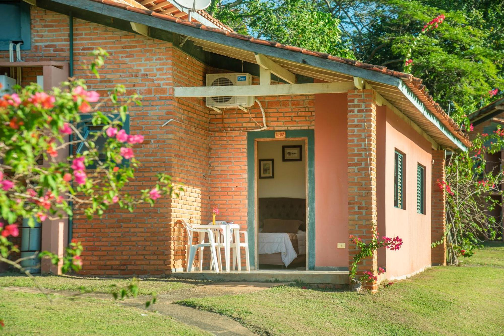 Hotel Fazenda Reviver Araçoiaba da Serra Exterior foto